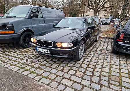 BMW 728iA Technisch Top, sehr gepflegt, wenig KM!