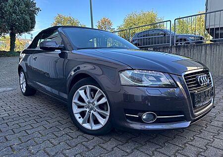 Audi A3 Cabriolet Ambition*Alcantara*NAVI*AHK*1-HAND