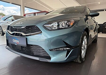 Kia Cee'd CEED SW Vision Autom *NUR 1.000km*7 J. GARANTIE*