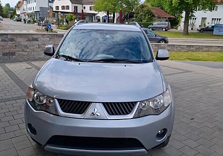 Mitsubishi Outlander 2.4 MIVEC