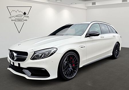 Mercedes-Benz C 63 AMG C 63S AMG T-Modell Performance & Drivers Package