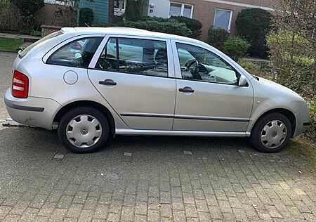 Skoda Fabia Combi 1.4 16V 74 kW Elegance Elegance