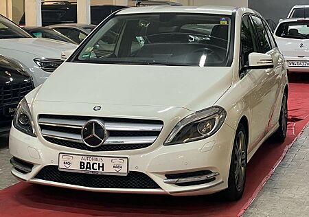 Mercedes-Benz B 200 CDI*TÜV 1.26*SERVICE NEU*NAVI*XENON*LEDER*