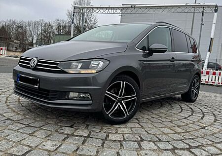 VW Touran Volkswagen 2.0 TDI 150 PS | 7-Sitzer | Automatik