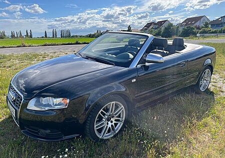 Audi S4 4.2 tiptronic quattro Cabriolet -