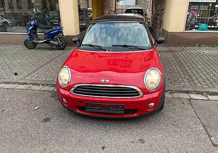 Mini ONE 1.Hand neu TÜV