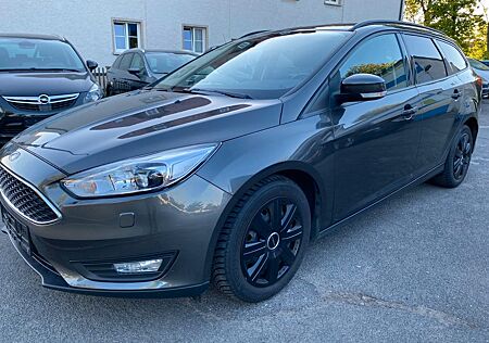 Ford Focus Turnier Business KLIMA NAV XENON TÜV08.25