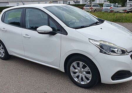 Peugeot 208 Active/1,2 Benzin/Euro6/TÜV-2027/