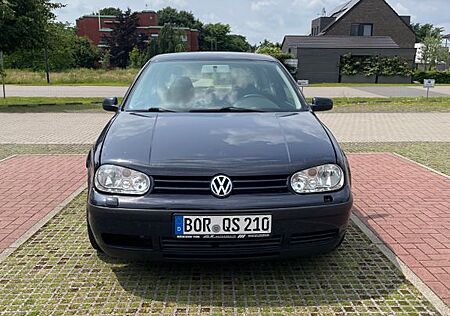 VW Golf Volkswagen 4 1.9TDI Sitzheizung, 105 Ps