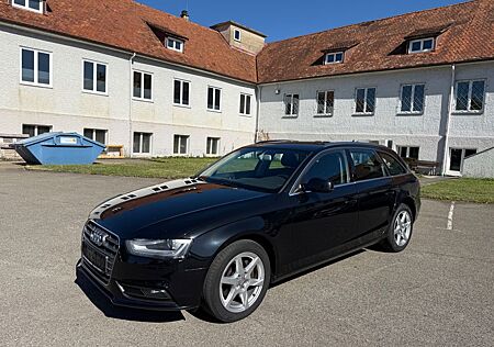 Audi A4 Avant Attraction/Bi-Xenon/MMI/MFL/SHZ/PDC/Eu5