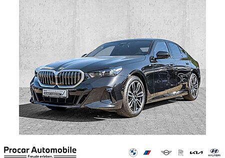 BMW 520i Limo. M Sport HuD+AHK+LED+Alarm+Komfortsitz