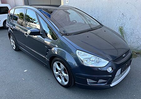 Ford S-Max 2,2 TDCi Titanium S*NAVI*AHK*7 Sitze*Leder