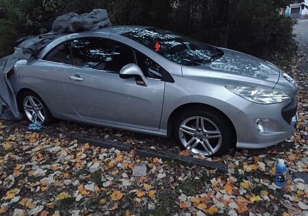 Peugeot 308 gebraucht kaufen Peugeot 308 CC Tendance 120 VTi Tendance