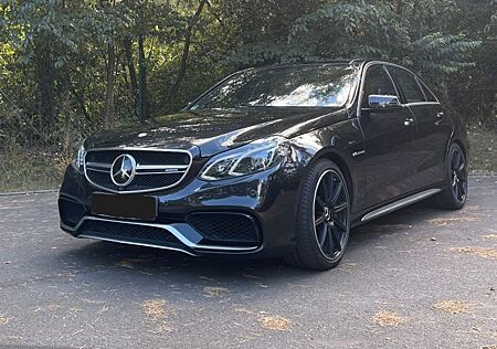 Mercedes-Benz E 63 AMG S 4MATIC AMG S
