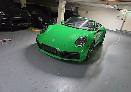 Porsche 992 Cabrio,ACC,ALU20/21,SiBeLüft,PDLS+,Bose