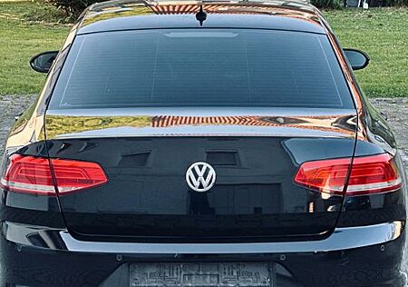 VW Passat Volkswagen 2.0 TDI DSG BMT Comfortline NAVI TEMPOMAT