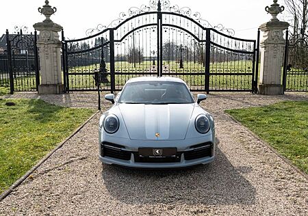 Porsche 992 Sport Classic im Neuzustand