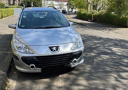 Peugeot 307 Break Grand Filou Cool 90 Tendance