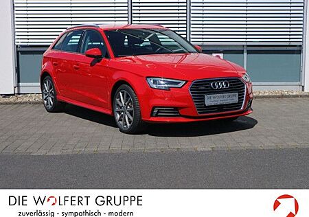 Audi A3 Sportback 40 e-tron S tronic Matrix*AHK*RFK