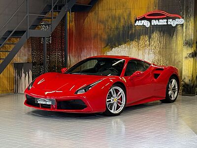 Ferrari 488 GTB Coupe LIFT~CARBON~KAMERA360~RACING SEAT~