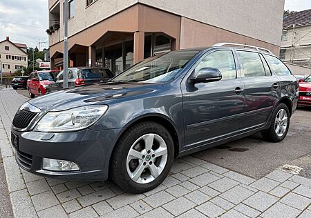 Skoda Octavia Combi Elegance *Xenon, Zahnriemen, Insp.