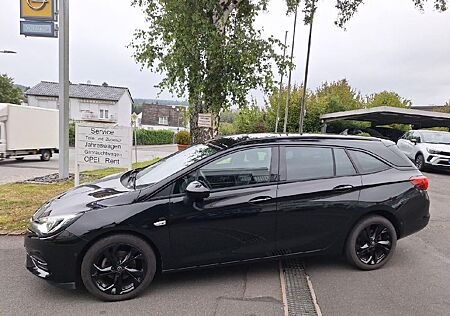 Opel Astra K ST Ultimate, AT, Navi, Sitzheizung