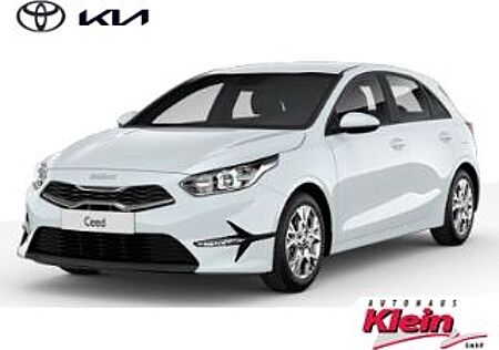 Kia Cee'd Ceed 1.5 T-GDI KOMFORT+ PAKET NAVI SHZ KLIMA PDC