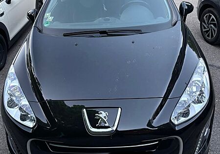 Peugeot 308 Active e-HDi FAP 110 STOP & START Active