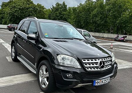 Mercedes-Benz ML 320