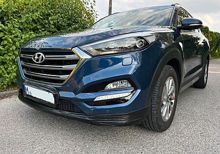 Hyundai Tucson blue Style 2WD