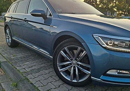 VW Passat Volkswagen 2.0 TDI SCR 176kW DSG 4MOTION Highlin...