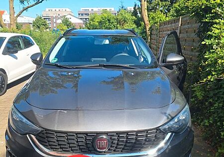 Fiat Tipo 1.6 Diesel wartet auf dich!