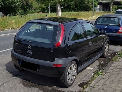 Opel Corsa 1.8 16V Sport