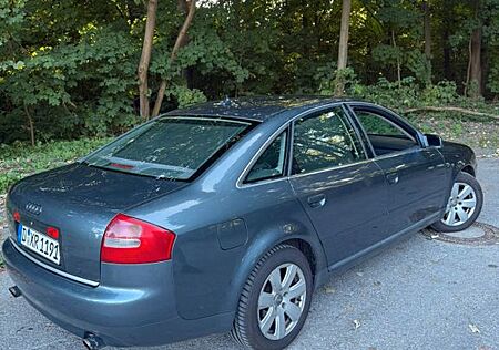 Audi A6 2.7 T quattro -