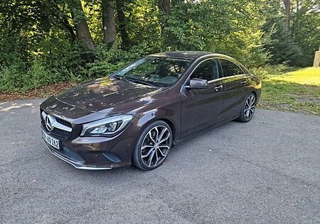 Mercedes-Benz CLA 250