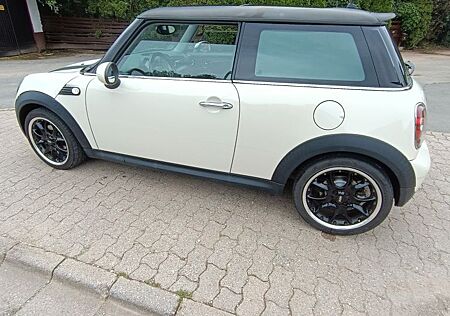 Mini Cooper R56, top gepflegt, TÜV bis 07/27, KD neu