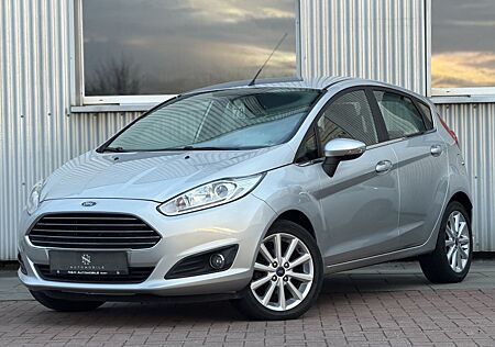 Ford Fiesta Titanium Sitzheizung / HU Neu / 1 Hand