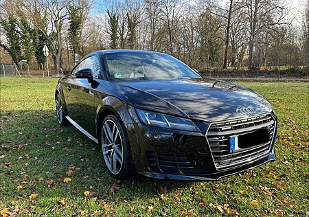 Audi TT Coupe 2.0 TFSI S tronic quattro -
