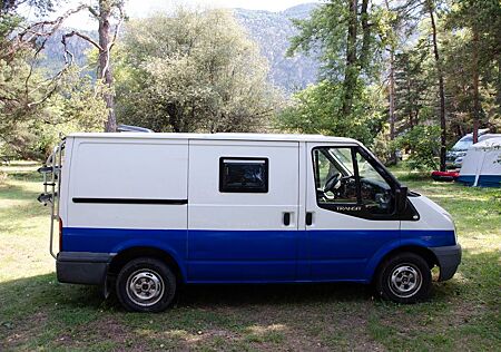 Ford Transit Ausgebauter Camper (Bj 2010, 142.00