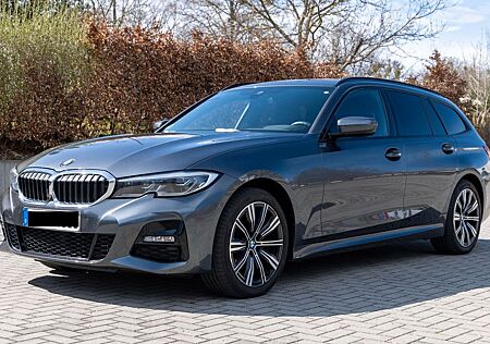 BMW 320d xDrive Touring Sport Line (M Paket)