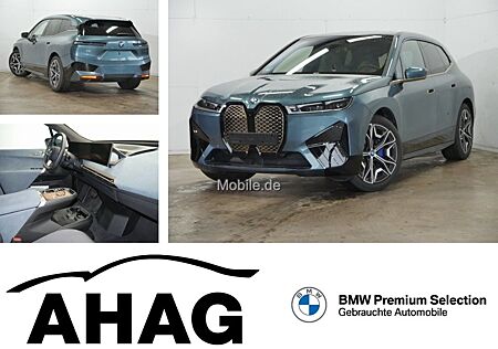 BMW iX xDrive50 Klimaaut. AHK Komfortzugang