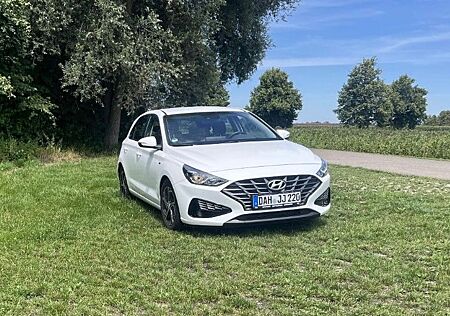 Hyundai i30 1.0 T-GDI 48V-Hybrid Trend
