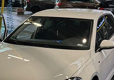 VW Golf Volkswagen 1.6 TDI DSG Join Join