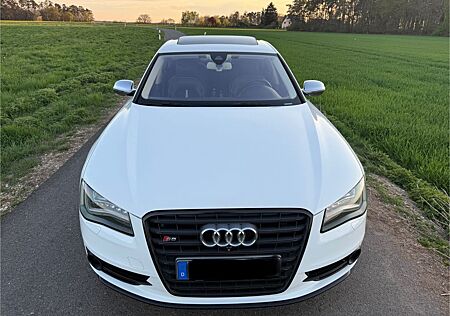 Audi S8 4.0 TFSI tiptronic quattro -