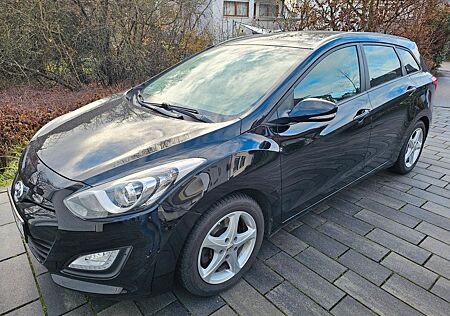 Hyundai i30 1.6 CRDi 81kW FIFA World Cup EDITION FIF...
