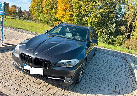 BMW 535d Touring M-LCI-Lenkrad HUD Memory Pano 19 Zo