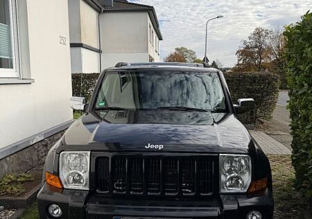Jeep Commander 4x4 | Baujahr 2006 | TÜV 09/27