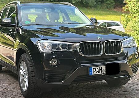 BMW X3 xDrive20d - Navi - Schiebedach - top gepflegt