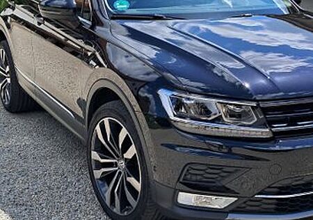 VW Tiguan Volkswagen 2.0 TDI SCR DSG 4MOTION Highline Highline