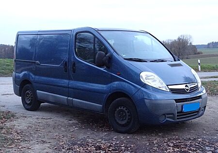 Opel Vivaro AHK, LKW Zulassung, TÜV bis Oktober 2027